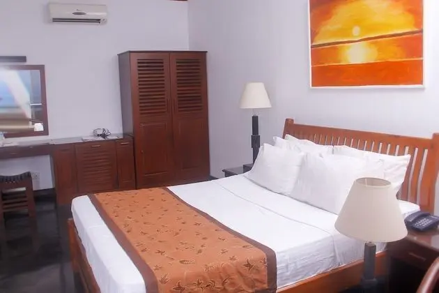 Standard Büyük Yataklı Tek Kişilik Oda, Plaj Manzaralı, Denize Sıfır