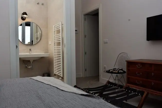 Standard Tek Büyük Yataklı Oda, Bahçe Manzaralı (1)