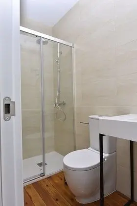 Standard Tek Büyük Yataklı Oda, Bahçe Manzaralı (1)