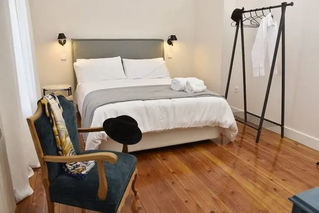 Tek Büyük Yataklı Oda, Balkon, Bahçe Manzaralı (2)