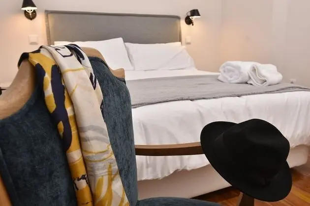 Tek Büyük Yataklı Oda, Balkon, Bahçe Manzaralı (2)