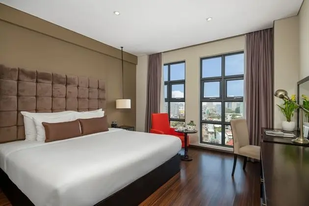 Deluxe Tek Büyük Yataklı Oda (with SAVA tea time daily)