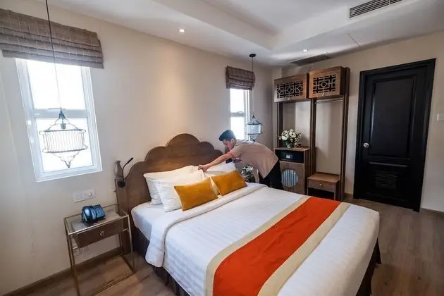 Deluxe Tek Büyük Yataklı Oda