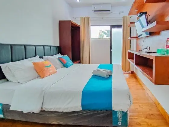 Deluxe Tek Büyük Yataklı Oda (RedDoorz)