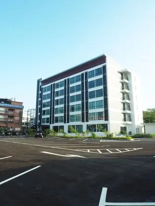 Deluxe Üç Kişilik Oda, Birden Çok Yatak, Sigara İçilmez, Şehir Manzaralı