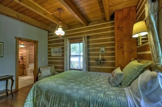 Kulübe (Sans Souci- Cozy Pet Friendly Retreat)