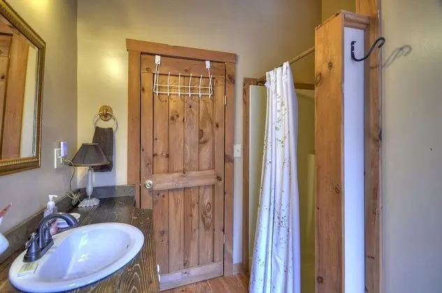 Kulübe (Sans Souci- Cozy Pet Friendly Retreat)