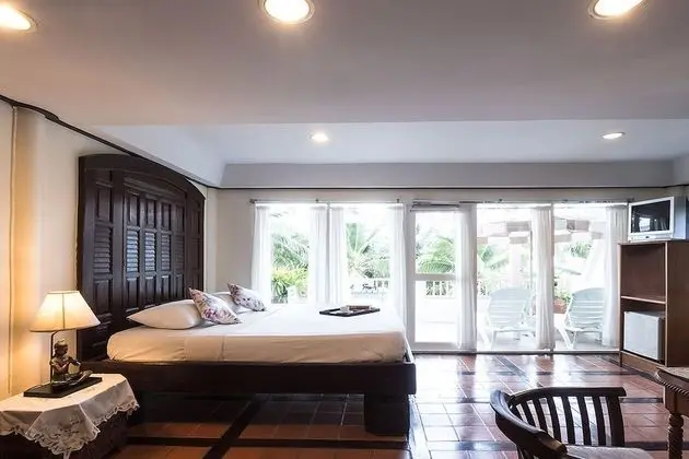 Deluxe Tek Büyük Yataklı Oda