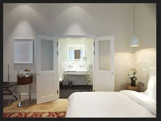 Luxury Oda, 1 En Büyük (King) Boy Yatak