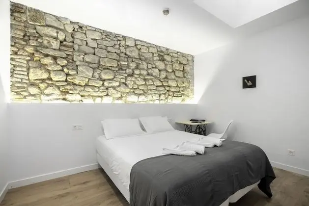 Deluxe Tek Büyük Yataklı Oda, Balkon (Harria)