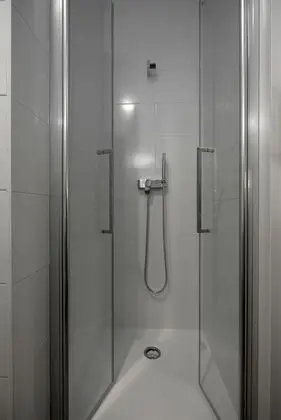Deluxe Tek Büyük Yataklı Oda, Balkon (Harria)