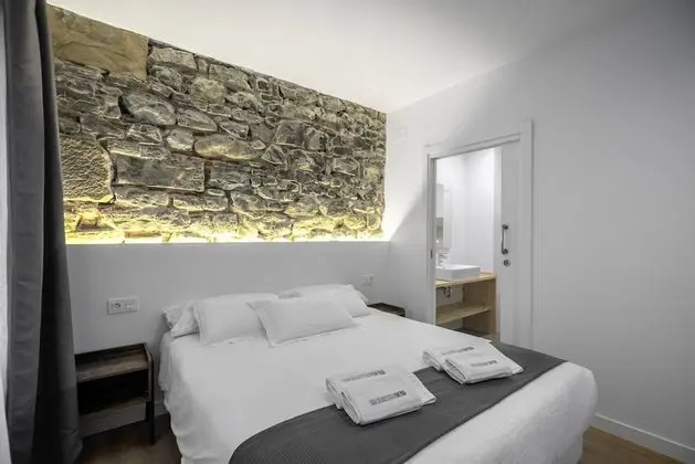 Tek Büyük Yataklı Oda, Balkon (Ugartemendia)