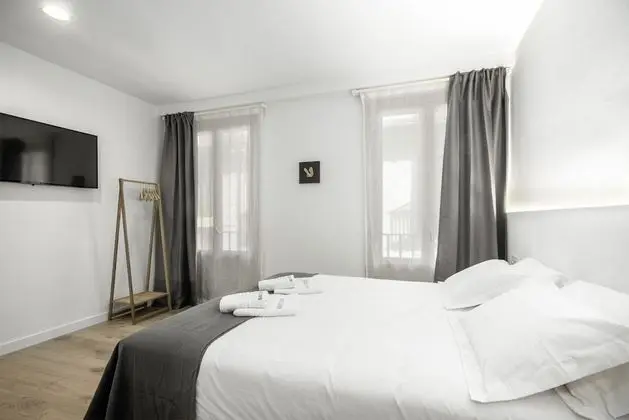 Tek Büyük Yataklı Oda, Balkon (Ugartemendia)