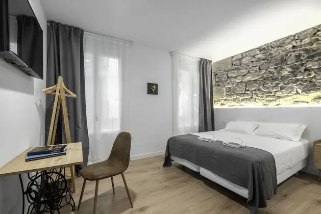 Tek Büyük Yataklı Oda, Balkon (Ugartemendia)