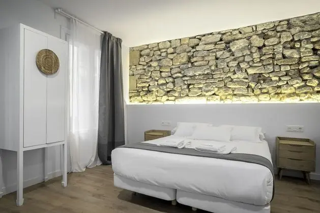 Tek Büyük Yataklı Oda, Balkon (Ugartemendia)