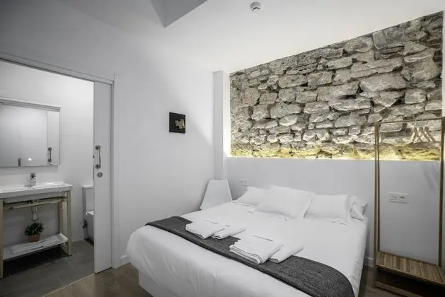 Tek Büyük Yataklı Oda, Balkon (Ugartemendia)