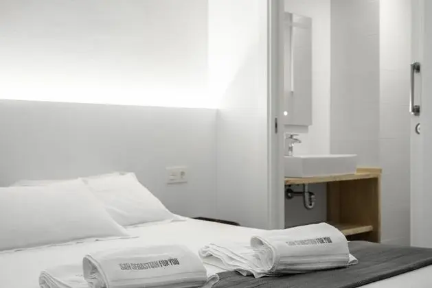 Tek Büyük Yataklı Oda, Balkon (Ugartemendia)