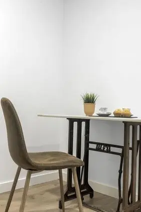 Tek Büyük Yataklı Oda, Balkon (Ugartemendia)