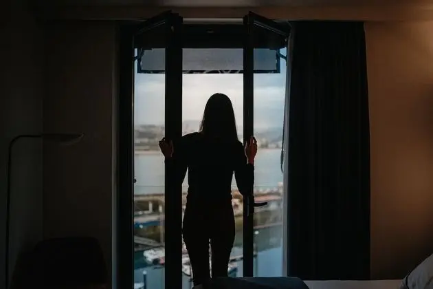 Premium Tek Büyük Yataklı Oda