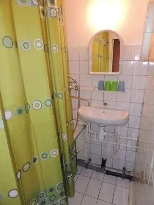 Standard Tek Kişilik Oda, Ortak Banyo