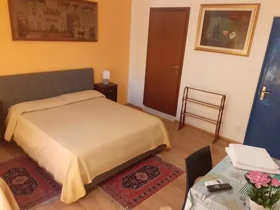 Tek Büyük veya İki Ayrı Yataklı Oda