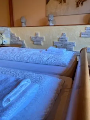 Junior Stüdyo Süit