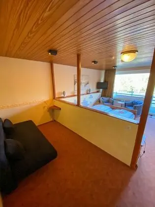 Junior Stüdyo Süit