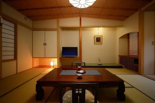 Traditional Oda (with 10 Tatami-mats, Main Building)