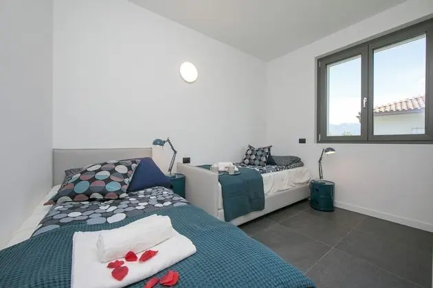 Family Apart Daire, Birden Çok Yatak, Dağ Yamacı (Sant' Agata Bellavista)