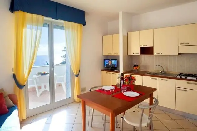 Classic Apart Daire, 1 Yatak Odası, Balkon, Deniz Manzaralı (5 pax)