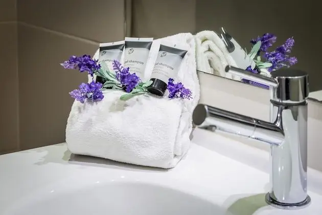 İki Ayrı Yataklı Oda, 2 Tek Kişilik Yatak