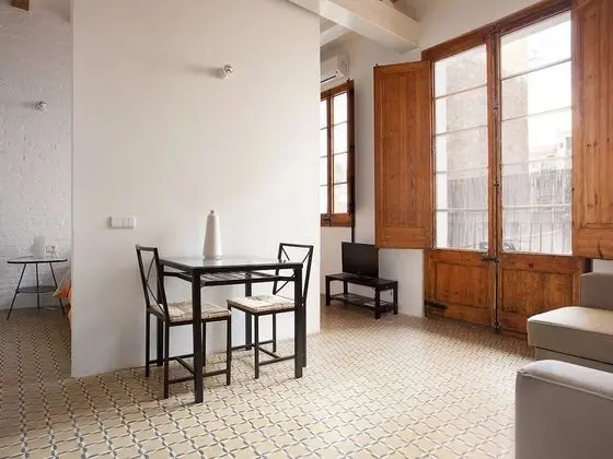 Stüdyo Süit, Balkon