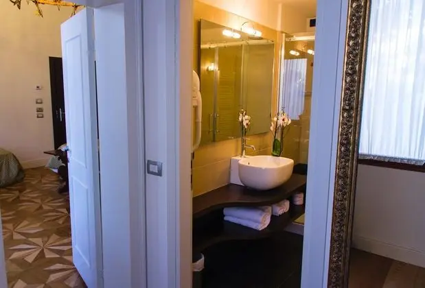 Junior Suit Standard