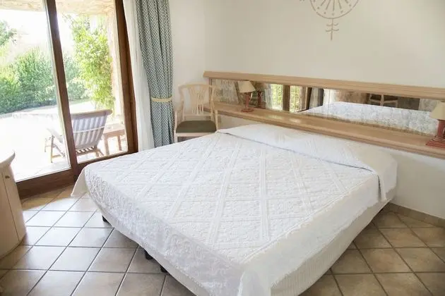 Triple Cottage (2 adults and 1 child)