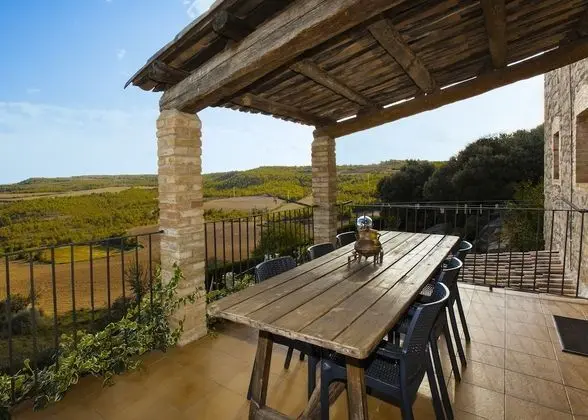 Ev, 3 Yatak Odası, Teras, Dağ Manzaralı