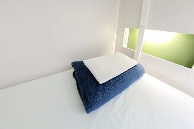 Standard Ortak Ranzalı Oda, Karma Ranzalı Oda, Ortak Banyo (4-People)