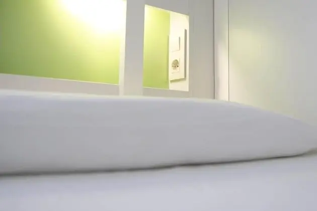 Standard Ortak Ranzalı Oda, Karma Ranzalı Oda, Özel Banyo (12-bed dorm)