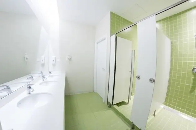 Standard Ortak Ranzalı Oda, Karma Ranzalı Oda, Özel Banyo (12-bed dorm)