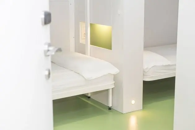 Standard Ortak Ranzalı Oda, Karma Ranzalı Oda, Özel Banyo (4 people)