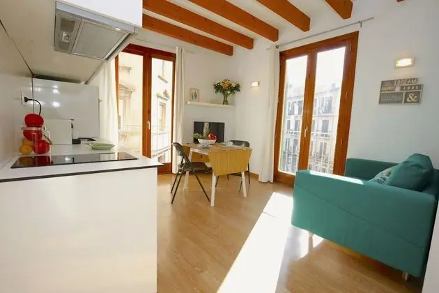 Stüdyo, Balkon