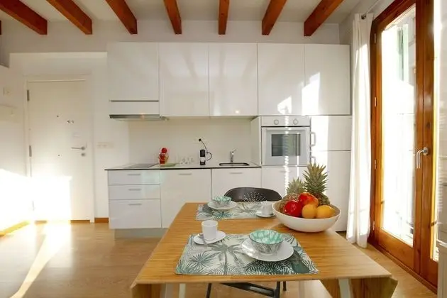 Stüdyo, Balkon