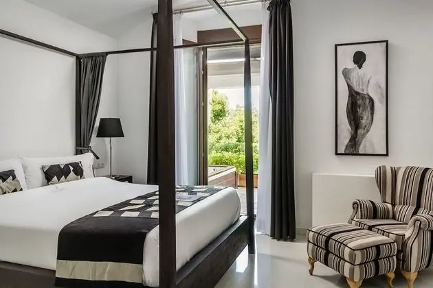Comfort Tek Büyük Yataklı Oda