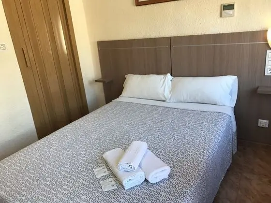 Oda, 1 Çift Kişilik Yatak