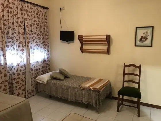 Basic Tek Büyük veya İki Ayrı Yataklı Oda, 2 Tek Kişilik Yatak, Sigara İçilmez