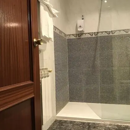 Basic Tek Büyük veya İki Ayrı Yataklı Oda, 2 Tek Kişilik Yatak, Sigara İçilmez