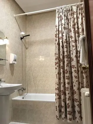 Basic Tek Büyük veya İki Ayrı Yataklı Oda, 2 Tek Kişilik Yatak, Sigara İçilmez