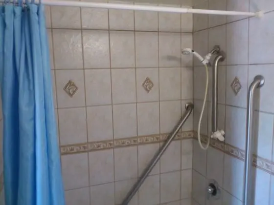 Standard Oda, 1 En Büyük (King) Boy Yatak