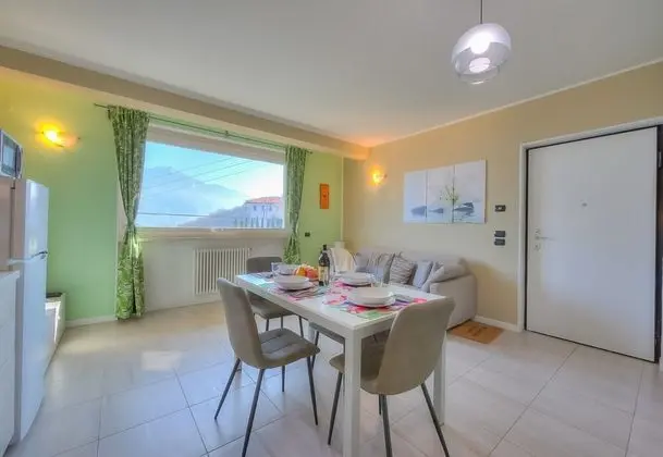 Family Apart Daire, Birden Çok Yatak, Dağ Yamacı (Santa Anna Lago)