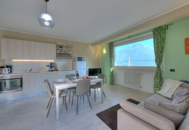 Family Apart Daire, Birden Çok Yatak, Dağ Yamacı (Santa Anna Lago)