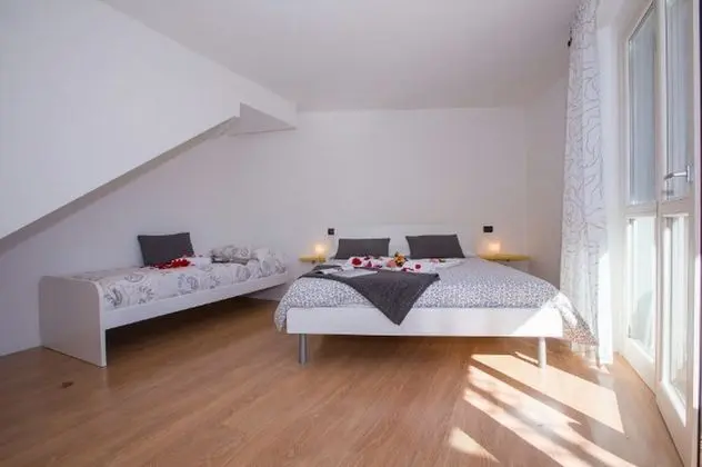 Family Apart Daire, Birden Çok Yatak, 2 Banyolu, Bahçeli (Santa Anna Sole)